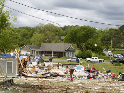 Des tornades font plus de 30 morts dans le sud des Etats-Unis