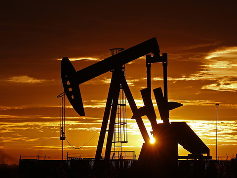 Pétrole: l'AIE anticipe un effondrement historique de la demande