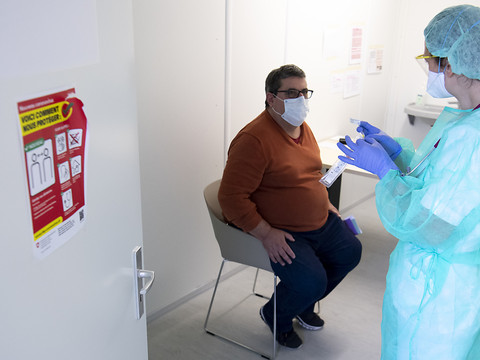 Le nombre de nouveaux cas de Covid-19 augmente de 336 en 24h