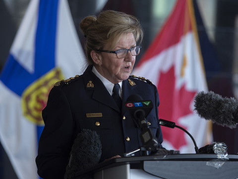 Le bilan de la tuerie au Canada passe à 23 victimes