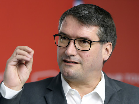 Pour Levrat, les riches doivent payer la facture du Covid-19