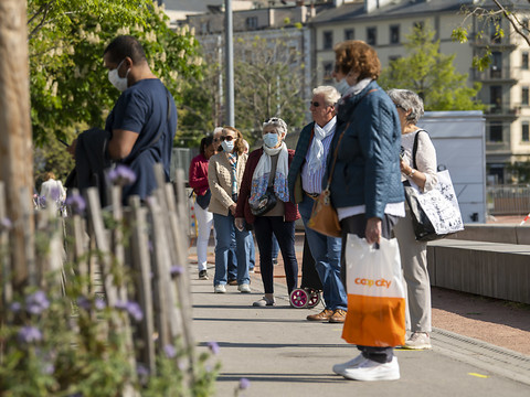 Genève recommence le traçage systématique des chaînes d'infection