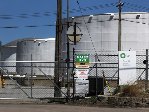 Le britannique BP touché de plein fouet par la crise pétrolière