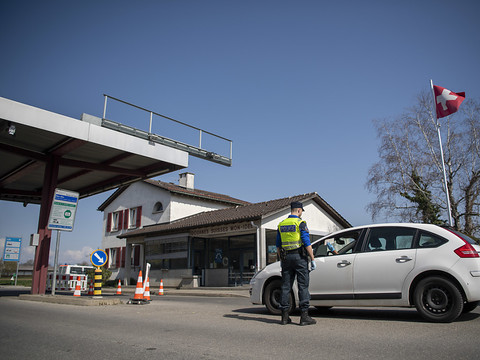 Les entrées en Suisse seront assouplies dès le 11 mai