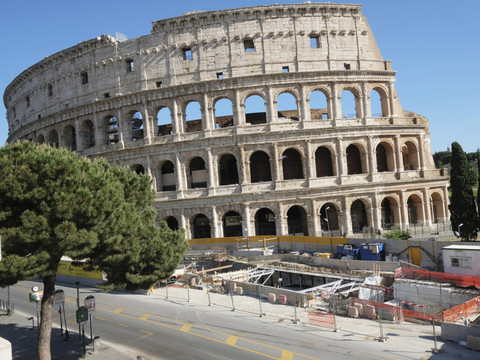 Le déconfinement s'accélère en Europe, Italie en tête