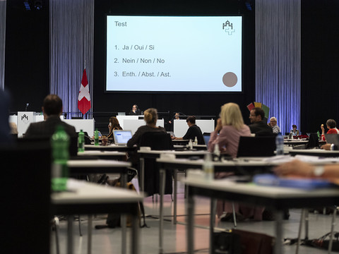 Le Conseil national donne son feu vert aux crédits urgents