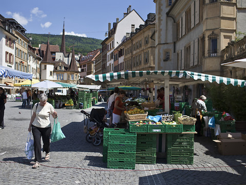 Neuchâtel: les terrasses des restaurants pourront s'étendre
