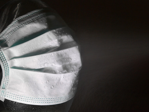 Coronavirus: un label pour certifier les masques produits en Suisse