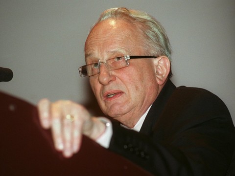 Décès du dramaturge allemand Rolf Hochhuth, auteur du 