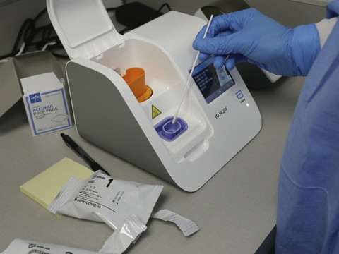 Nouveau kit de test à domicile du coronavirus aux Etats-Unis