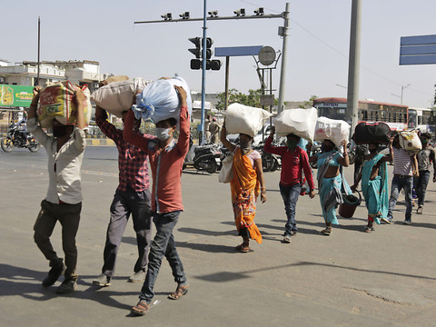 Plus de 313'000 morts à travers le monde