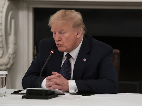 OMS: la Chine accuse Trump de 