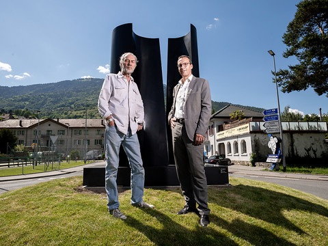 Une sculpture d'André Raboud à l'entrée de Monthey (VS)