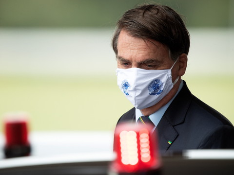 Le Brésil mise sur la chloroquine, la pandémie loin d'être contenue
