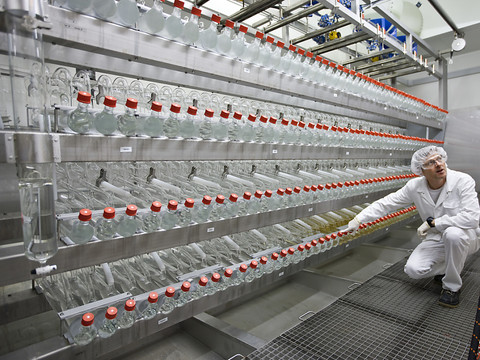 Coronavirus: Bachem dope sa production d'anesthésique