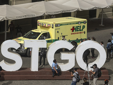 Chili: record de contaminations, deux ministres positifs
