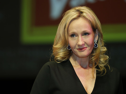 J.K. Rowling va mettre en ligne un conte pour les enfants confinés