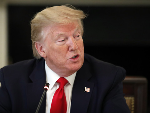Trump va reporter le sommet du G7 et inviter d'autres pays