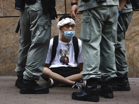 La veillée pour Tiananmen interdite à Hong Kong, première en 30 ans