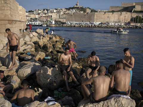 Les voyagistes rouvrent partiellement leur programme vers l'Europe