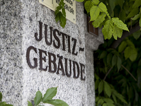 Il écope de 18 ans pour avoir tué sa compagne à coups de marteau