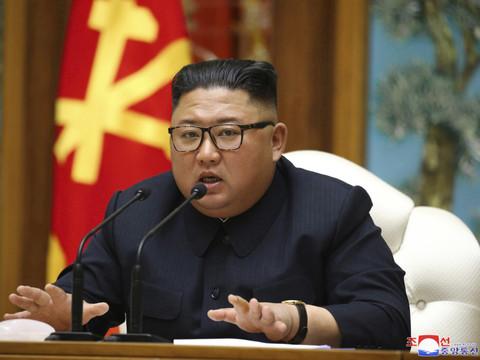 Kim Jong Un suspend les plans d'action militaire contre le Sud