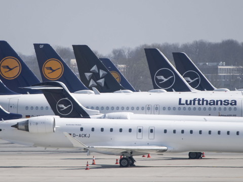 Lufthansa: accord direction-syndicat sur 500 millions d'économies