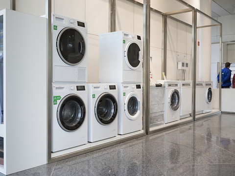 Séparé de Metall Zug, V-Zug fait ses débuts à la Bourse suisse