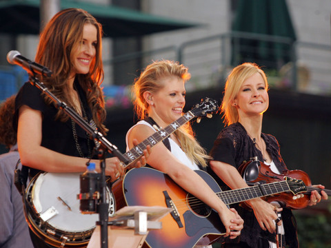 Lien avec la guerre de Sécession: les Dixie Chicks se débaptisent