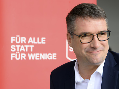 Dernière assemblée comme président du PS pour Christian Levrat