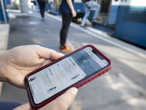 L'application Swiss-Covid pourrait être prête en août à l'étranger