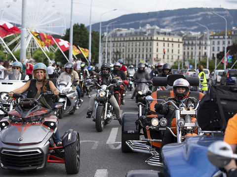 300 personnes défilent contre l'actuelle politique des transports