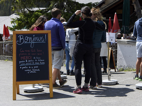 Les touristes étrangers en Suisse ont beaucoup dépensé en 2019
