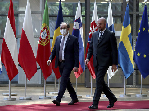 Kosovo et Serbie reprennent difficilement le dialogue