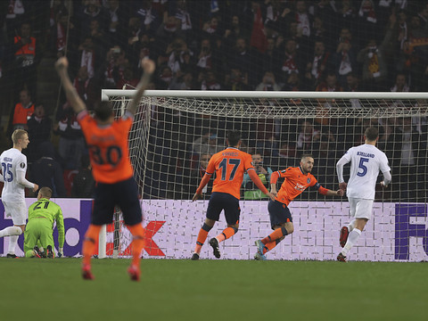 Basaksehir, club d'Inler, champion de Turquie pour la première fois