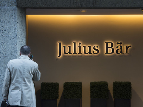 Julius Bär voit son bénéfice s'envoler au premier semestre