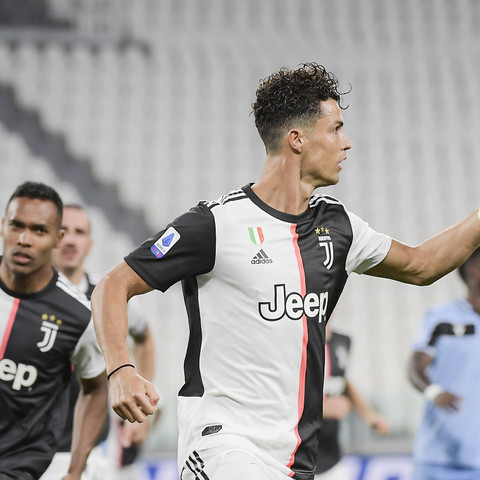 Ronaldo donne la victoire à la Juventus