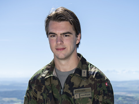 Nico Hischier, Pius Suter et Damien Riat au camp des espoirs