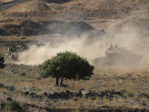 L'armée israélienne dit avoir repoussé une tentative d'infiltration