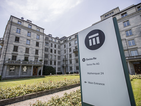 Swiss Re confirme sa lourde perte au 1er semestre