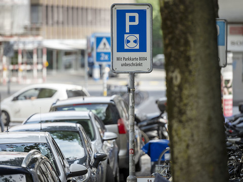 Moins cher de se garer en Suisse romande