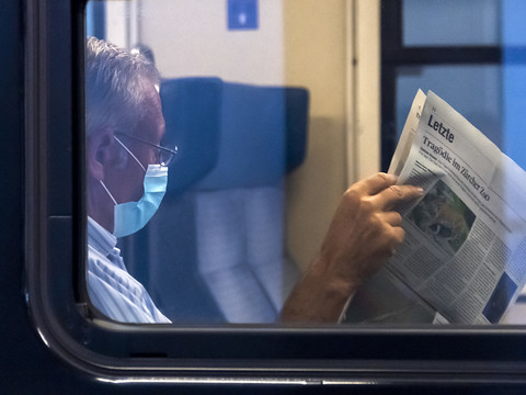 Aide de 700 millions de francs aux entreprises de transports