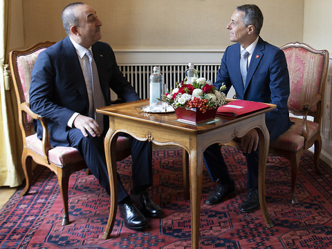 Visite du ministre turc des affaires étrangères à Berne