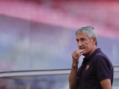 Quique Setién n'est plus l'entraîneur du FC Barcelone