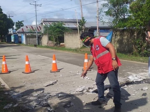Fort séisme aux Philippines, au moins un mort