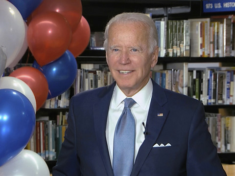 Joe Biden investi par les démocrates