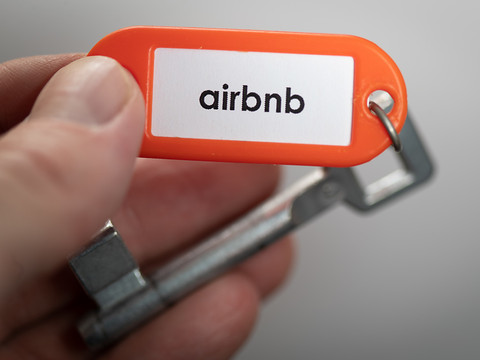 Airbnb enfin sur les rails pour entrer en Bourse