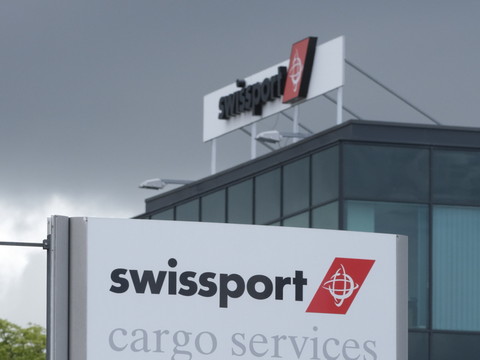 Swissport restructure sa dette