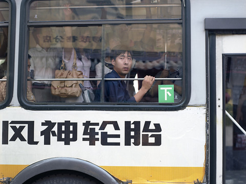 Un car chinois, cas d'école de transmission aérienne du coronavirus