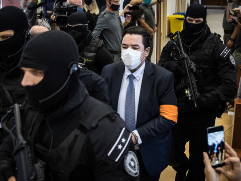 Un millionnaire jugé non-coupable du meurtre d'un journaliste